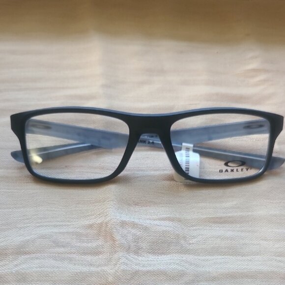 NEW & AUTHENTIC OAKLEY EYEGLASSES MODEL OX8081, 53-18-139, COLOR SATIN BLACK - Picture 1 of 3